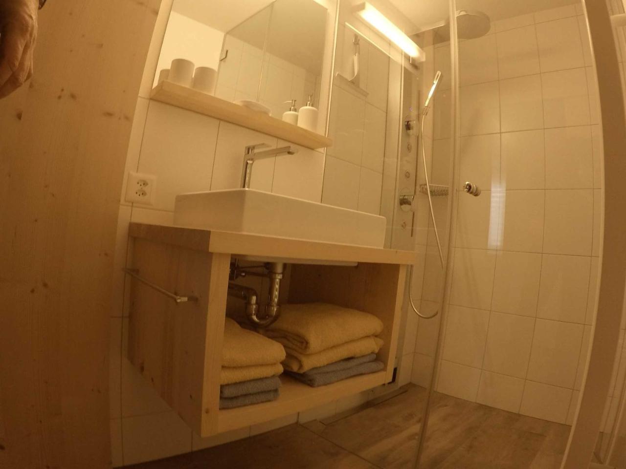 דירות Vella Haus Baracca מראה חיצוני תמונה